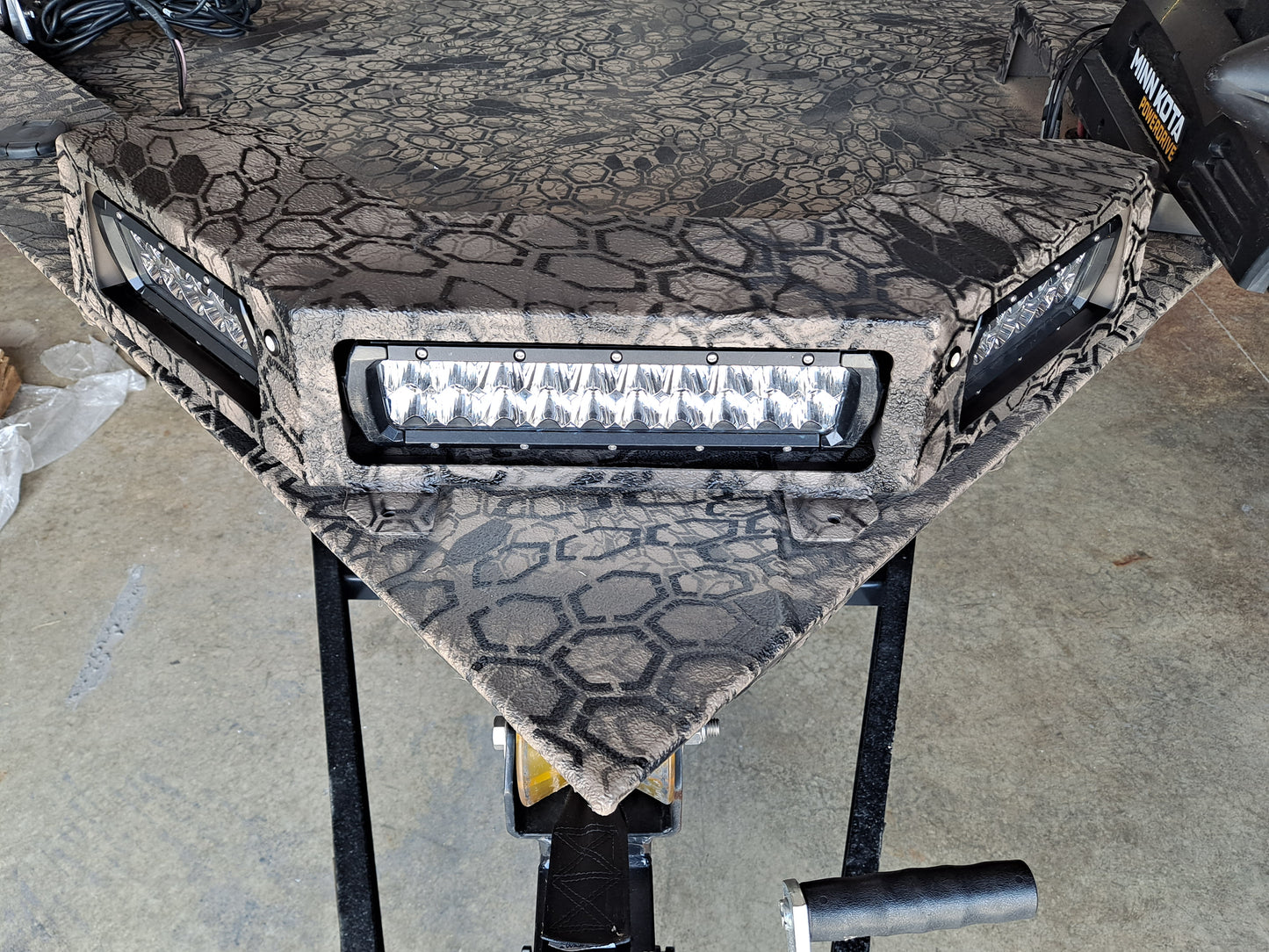 3 Light double row light bar housing